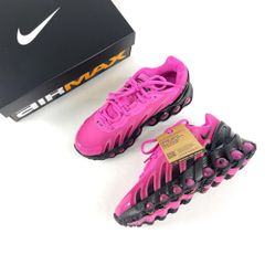 NIKE Shox TL Pink スニーカー24日までの限定値下げです！ - メルカリ