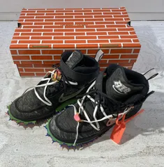 【紫波80-7-0801kg】Off-White × Nike Air Force 1 Mid \"Black\" オフホワイト × ナイキ エアフォース1 ミッド \"ブラック\"  DO6290-001【中古】【メンズ】のサムネイル