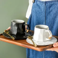 マグカップ 高級 ティーカップ ソーサー コーヒーカップセット 大容量コーヒーカップソーサー付き 陶磁器 装飾 誕生日プレゼント