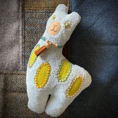 ミナペルホネンハギレを使用したハンドメイドうさぎのぬいぐるみ