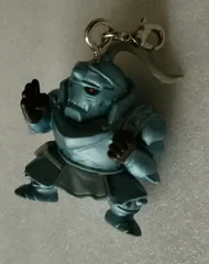 e✖鋼の錬金術師✖　アルフォンス・エルリック　おすわり　フィギュアキーホルダー