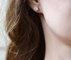 10mm キュービックジルコニアピアス　サージカルステンレス　金属アレルギー対応