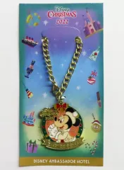 【中古】キーホルダー ミニーマウス オリジナルチャーム 「ディズニー・クリスマス2022」 ディズニーアンバサダーホテル 対象メニュー注文特典