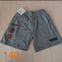 PUMA　140cm　ハーフパンツ　グレー