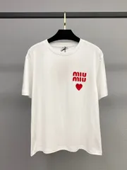 2024年最新】ミュウミュウ miumiu tシャツの人気アイテム - メルカリ