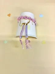 【Z1-07】ハンドメイドアクセサリー　マクラメヤーン　お花とビーズのブレスレット&ピアス　セット