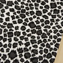 1m　6690-3A　ホワイト　生地 布 アニマル柄 ヒョウ柄 レオパード 動物 ツイル 綿 白 ブラウン ピンク 青 布地 110cm幅