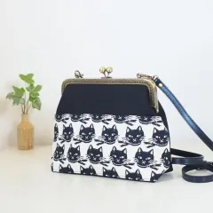 猫好きが大満足！ユニークで個性的ネコフェイスがま口バッグ 帆布 ショルダーバッグ モノトーン