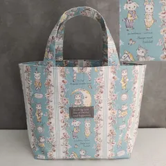 内ポケットが2個付いた機能性トートバッグ  動物 ソバカスキッズ柄 パステルブルー色【ラッピング ギフト プレゼント対応 】