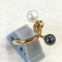 ブラック&ホワイト　本真珠　パール　18金　リング　あこや貝　12号　新品　宝石店ストップ