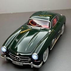 1/24スケール メルセデス・ベンツ 300SL 合金模型  置物、飾り