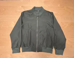 上着　ジャンバー　ポケット付き　カーキ　150センチ