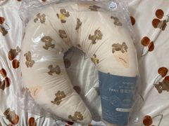 フタくま　新品　授乳クッション　2way フタフタ　ふたくま　バースデイ　新生児