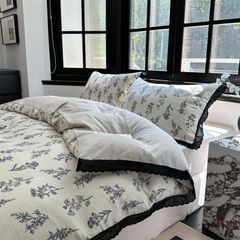 Size:シングル_Color:ブラック BUKAROOM 【布団カバーセット シングル3点セット】フリル付き ダブルジッパー掛け布団カバー オールシーズン対応 洋式・和式兼用 ボックスシーツ 枕カバー 寝具カバー 軽量通気性 花柄 おしゃれ ブラック花(掛カ