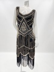社交ダンスドレス　ブラック　Ｌサイズ　黒地に金のスパンコールで描かれた模様が印象的なドレスです　裾のフリンジは長短有りますが約20cmです　パーティー【オーダーメイド対応可】