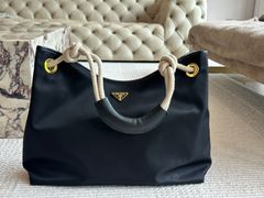 p 1640ギフトボックス🎁 LV/ルイヴィトンONTHEGOシリーズトート