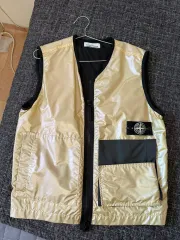 2025年最新】STONE ISLAND メンズ ベストの人気アイテム - メルカリ