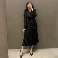 黒 ワンピース 長袖 プリーツ ロング丈 ウエストベルト付き きれいめ 上品 大人可愛い 体型カバー 秋冬春 韓国風 通勤 OL オフィス お呼ばれ デート ブラック [1118]