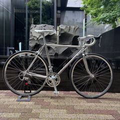 オールシルバーのロードバイク【東京都六本木駅での引取割引有