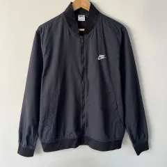 Nike ブラック ボンバージャケット　XS Nike ブラック ボンバージャケット XS メンズ
