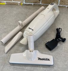値下げ中　美品　 makitaコードレス 充電式クリーナー マキタ CL105D m24423902818_1.jpg?1728311822