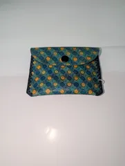 ハンドメイド　コインケース　革製