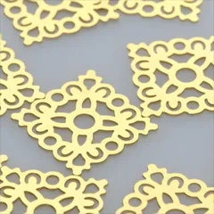 T-329 透かしパーツ ゴールド【sg06】10個入 四角 スクエア レース チャーム プレート 軽量 素材 レジン ピアス イヤリング ハンドメイド アクセサリー パーツ