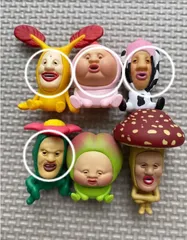 こびとづかん　おすわりマスコット　1　ガシャポン　カプセルトイ　ガチャガチャ　ガチャ　フィギュア　ホトケアカバネ　カクレモモジリ　シボリオオチチ　リトルハナガシラ　スモモノウチ　ベニキノコビト　小人図鑑　こびとずかん　こびと図鑑