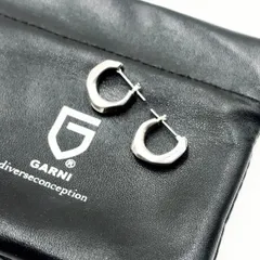 定価22000円【美品】GARNI クロッケリー 両耳ピアス フープ sv925 定価22000円【美品】GARNI クロッケリー 両耳ピアス フープ sv925