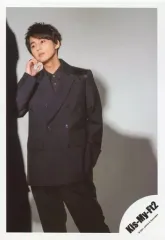 【中古】生写真(ジャニーズ) Kis-My-Ft2/藤ヶ谷太輔/膝上/シングル「Luv Bias」MV＆ジャケ写オフショット/公式生写真