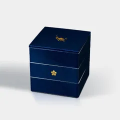 金箔の重箱　箔一　金澤箱 お重を使って、少し豪華な盛りつけを楽しんで - 金箔の箔一
