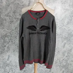 美品<!-利用不可文字-!>アルマーニエクスチェンジ　ARMANI EXCHANGE　ヘンリーネックニット　トップス　グレー　赤　【S】　ロゴ刺繍