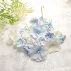 ❀優しい色合い小花の髪飾り❀水色系