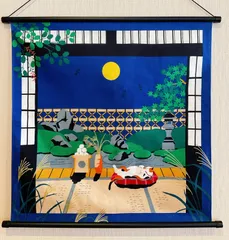 四季彩布タペストリー【9月 みけとお月様】軸付きタペストリー お月見壁飾り 中秋の名月 猫壁飾り 三毛猫 お月様掛け軸 秋飾り 新品未使用品 日本製