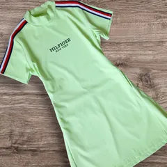 極美品 TOMMY HILFIGER GOLF モックネックワンピース ライム サイドライン