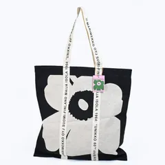 新品 マリメッコ marimekko トートバッグ Carrier Midi 60周年記念 ウニッコ ファブリックバッグ レディース ブラック×ホワイト 93153 093153 980 北欧雑貨 北欧デザイン
