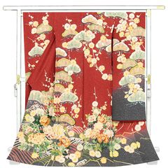 ※店舗改装後【古典新作フェア】仕立無料☆加賀五彩染京友禅伝統工芸手描き創作たたき染入豪華四季花文特撰振袖☆落款入（10012226）