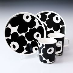 Item thumbnail for item 2282b9f7-3ac8-41ea-8b72-28f5e9fe18cd