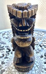 ＴＩＫＩ（ハワイの「神」）