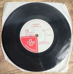 BARRINGTON LEVY ■ SHE‘S MINE ■ TIME1 レゲエ レコード  レゲエ レコード EP ジャマイカ