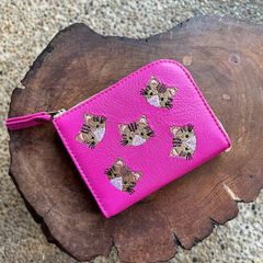L字ファスナーミニ財布（ディープピンクの革に茶トラ猫の刺繍）02014-03