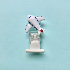 名札クリップ051　〻ひこうき〻ホワイト