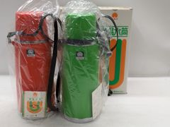 B11　昭和レトロポップ 孔雀印 ピーコック 水筒 魔法瓶 ２本セット デッドストック品