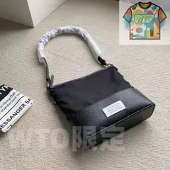 【新品】Maison Margiela 黒いショルダーバッグ-WTO輸入2