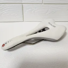 2025年最新】アスチュート サドルの人気アイテム - メルカリ