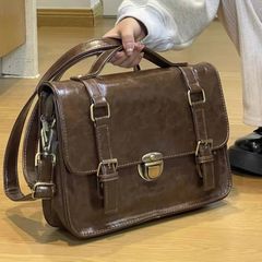 【新品】レトロガーリー♡カレッジショルダーバッグ レディース 通学 学生 ブラウン ブラック　G0448