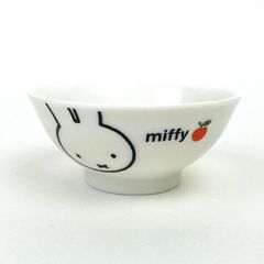 Item thumbnail for item 98cfb2f8-34d3-4add-979d-db676d413b77