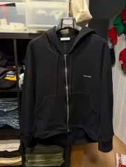 BALENCIAGA(バレンシアガ) ロゴ フード ジップアップのサムネイル