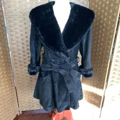 USED　美品！！DANIER　ダニエ　 ダークグリーン　レザートレンチコート USED 美品！！DANIER ダニエ ダークグリーン レザートレンチ