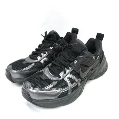 NIKE (ナイキ) V2K RUN♡26センチ♡新品未使用 Nike V2K Run Women's Shoes. Nike JP